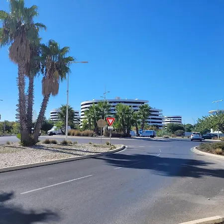 Front De Mer, Vue A 180° Sur La Mediterranee, Acces Direct * Агд
