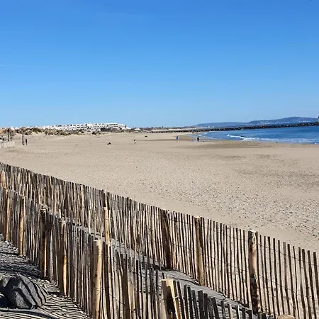 Front De Mer, Vue A 180° Sur La Mediterranee, Acces Direct *