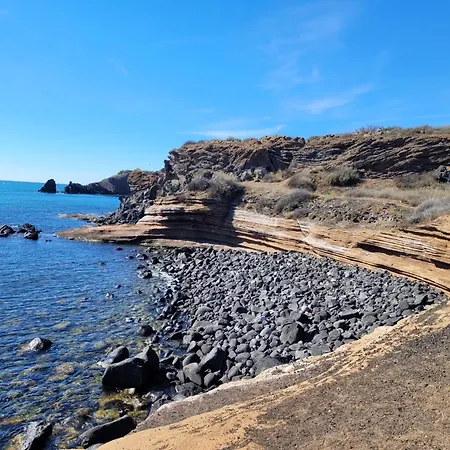 Front De Mer, Vue A 180° Sur La Mediterranee, Acces Direct Lägenhet