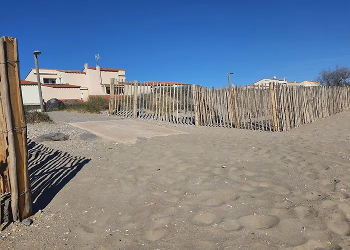 Front De Mer, Vue à 180° Sur La Méditerranée, Accès Direct