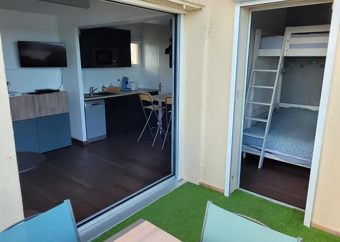 Front De Mer, Vue à 180° Sur La Méditerranée, Accès Direct Agde